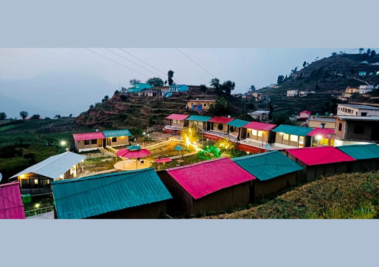Bamboo Junction Resort - Kanatal, Valley & Mountain View Đồi Đồi Dhanaulti Ngoại thất bức ảnh