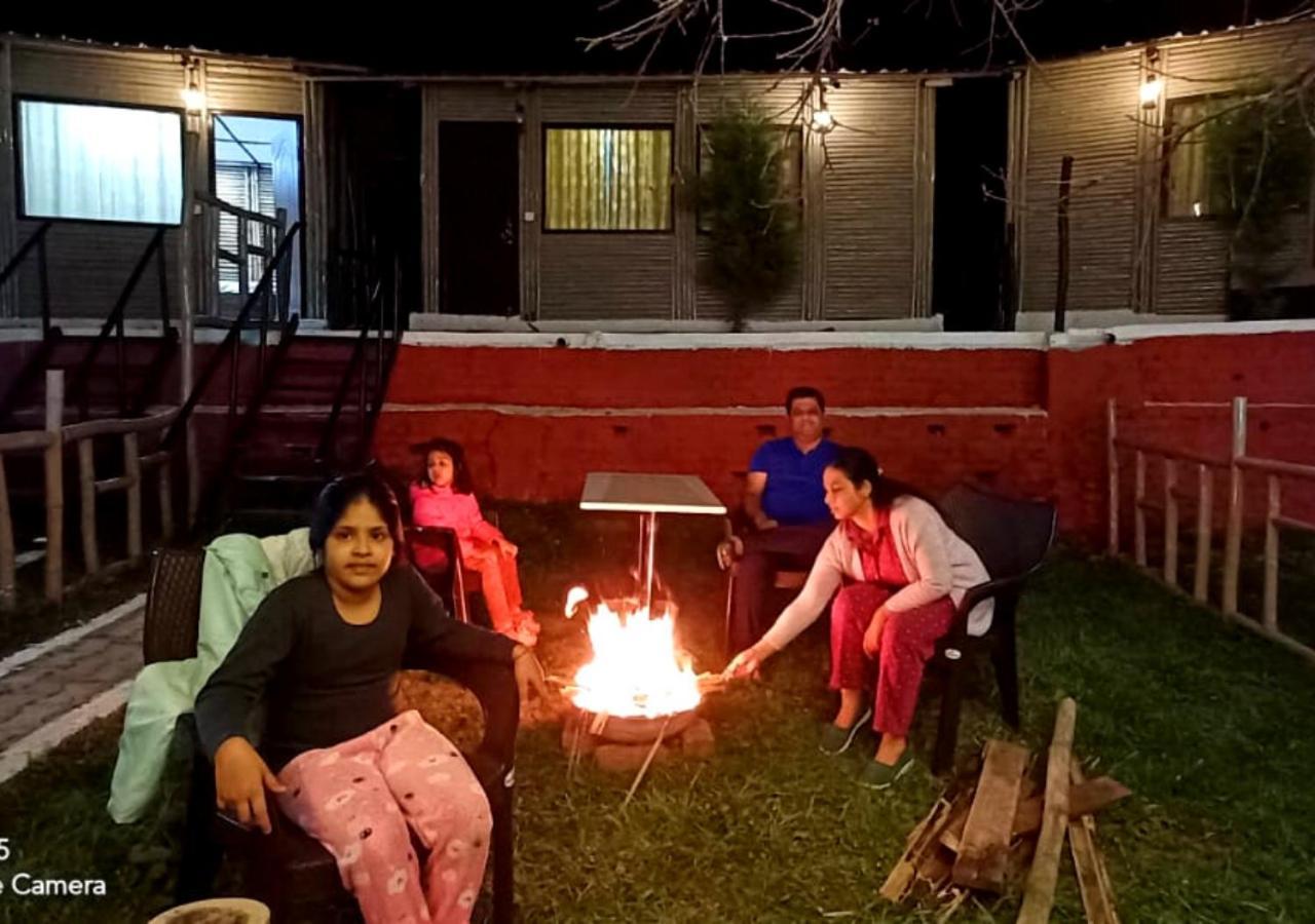 Bamboo Junction Resort - Kanatal, Valley & Mountain View Đồi Đồi Dhanaulti Ngoại thất bức ảnh